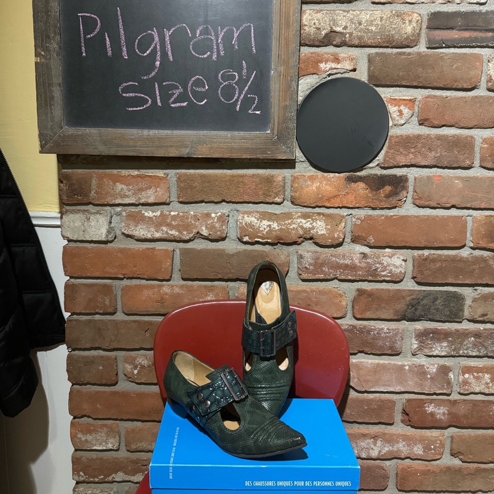 Fluevog Pilgrim Green Snakeskin